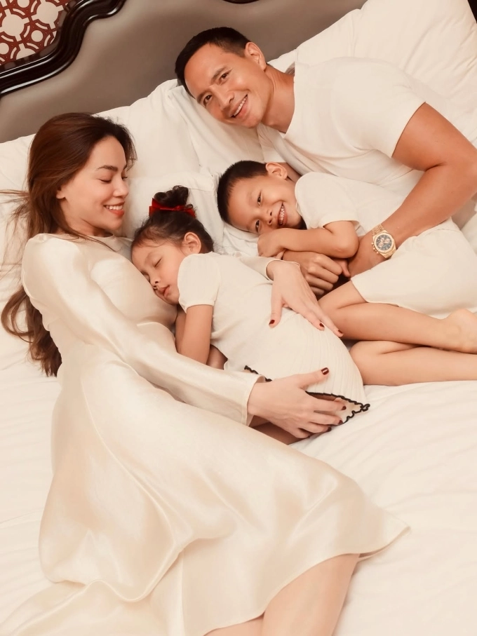 Vẻ đáng yêu tuổi lên 6 của lisa - leon nhà hồ ngọc hà - 1