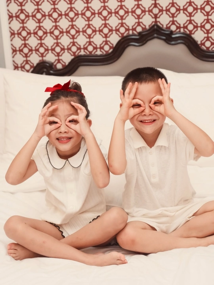 Vẻ đáng yêu tuổi lên 6 của lisa - leon nhà hồ ngọc hà - 4