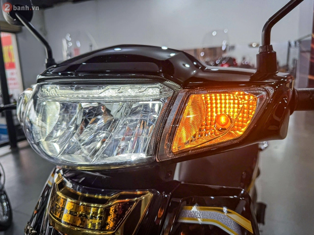 Cận cảnh honda dream ncx 2026 vừa cập bến thị trường việt nam với 3 màu mới cực đẹp - 1