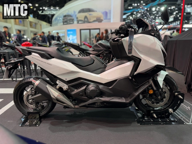 Cận cảnh honda forza 750 2026 thiết kế mới công nghệ nhiều hơn - 3