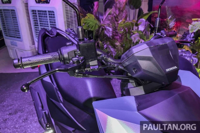 Cận cảnh honda vario 125 street 2026 vừa ra mắt với giá quy đổi khoảng 427 triệu đồng - 15