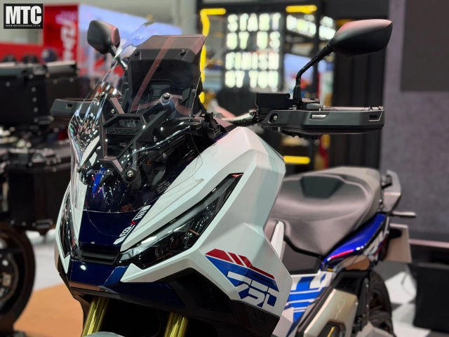 Cận cảnh honda x-adv 2026 vừa cập bến thái lan đổi màu nâng tầm trải nghiệm - 1
