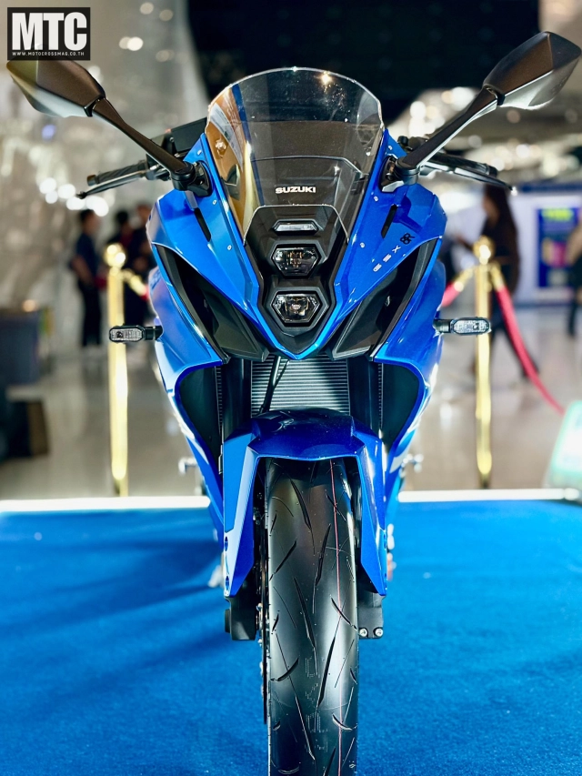Cận cảnh suzuki gsx-8r 2025 ra mắt tại thái mẫu sportbike vừa đủ cho cả phố lẫn track - 2