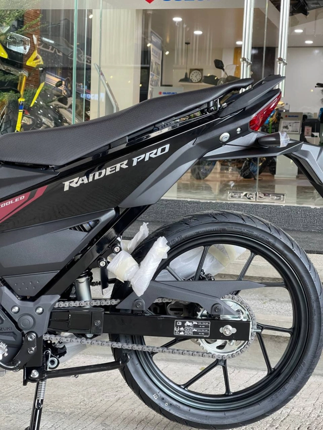 Cận cảnh từng chi tiết của suzuki raider r150 pro vừa lên kệ với giá bán khoảng 565 triệu đồng - 5