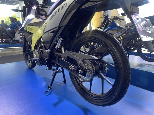 Cận cảnh từng chi tiết của suzuki raider r150 pro vừa lên kệ với giá bán khoảng 565 triệu đồng - 15