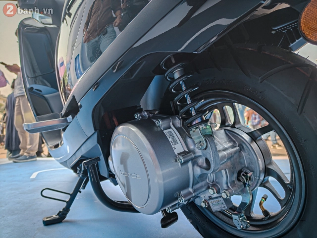 Cận cảnh xe điện honda uc3 vừa ra mắt ở nước ta - hiện đại thông minh và hướng tới tương lai - 11