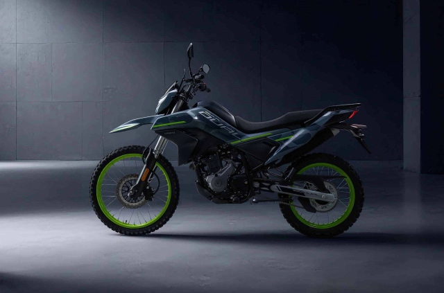 Cfmoto 250 dual sắp sửa ra mắt thị trường việt với phiên bản 300cc có giá ngang ngửa sh160i - 4