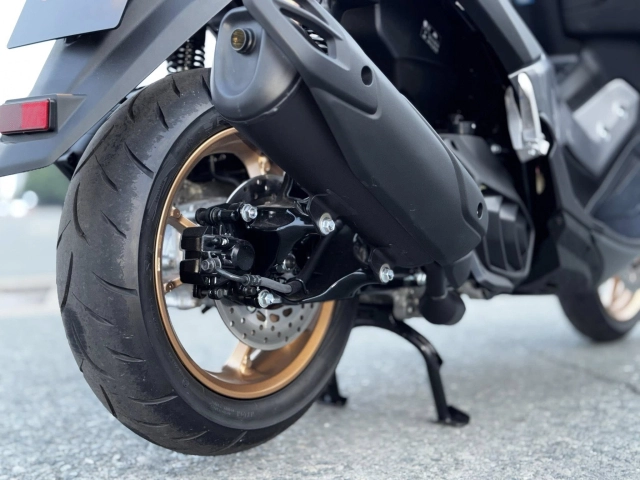 Chênh nhau 10 triệu đồng giữa yamaha nmax 155 tech max hay nvx 155 sp xe nào phù hợp với bạn - 12