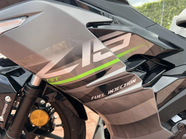 chiến thần côn tay modenas z15gt chính thức gạt giò exciter và winner ngay trên sân nhà - 7