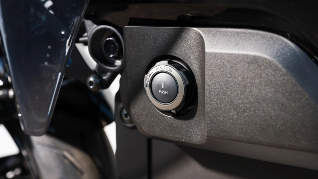 Đánh giá honda wn7 nakedbike điện đầu tiên của honda dành cho cuộc sống đô thị - 7