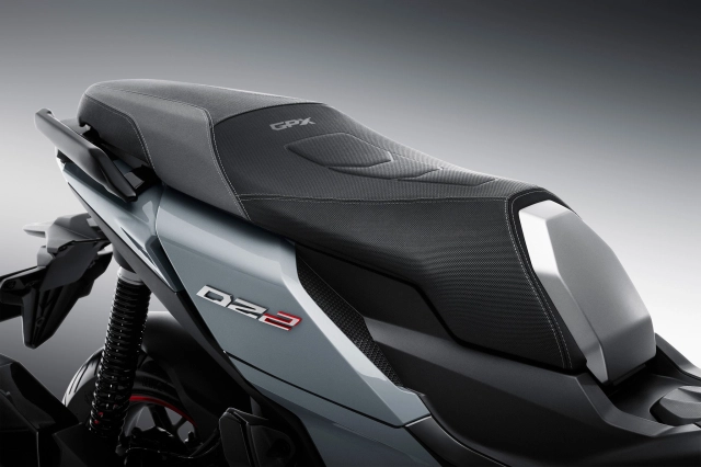 Gpx dz2 hyper-trex ra mắt ở thái trang bị hơn hẳn honda sh nhưng giá rẻ hơn cả air blade 160 - 9