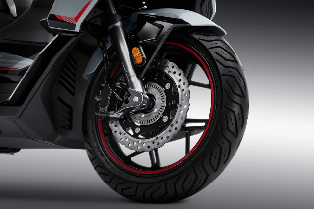 Gpx dz2 hyper-trex ra mắt ở thái trang bị hơn hẳn honda sh nhưng giá rẻ hơn cả air blade 160 - 11