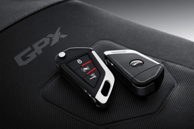 Gpx dz2 hyper-trex ra mắt ở thái trang bị hơn hẳn honda sh nhưng giá rẻ hơn cả air blade 160 - 16