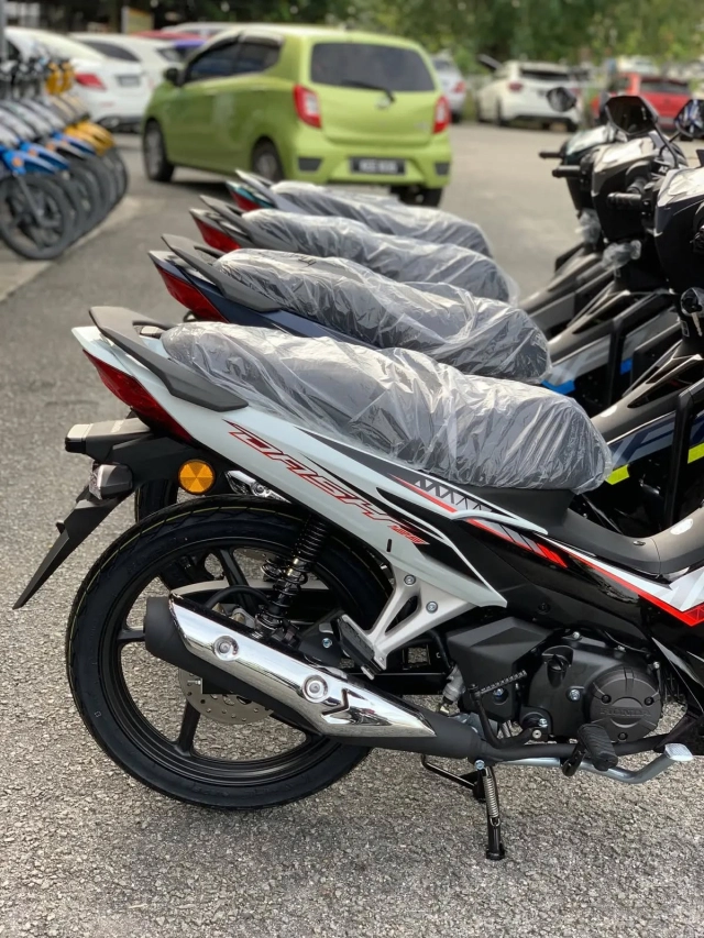 Hình ảnh thực tế của honda dash 125 2026 vừa lên kệ với 4 màu sắc mới - 10