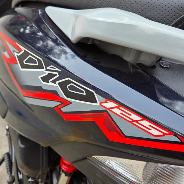 Hình ảnh thực tế của honda dio 125 x edition màn hình tft usb-c và diện mạo hai tông màu ấn tượng - 1