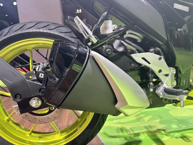 Hình ảnh thực tế của suzuki gixxer sf 250 ffv phiên bản sử dụng xăng sinh học 85 ethanol - 17
