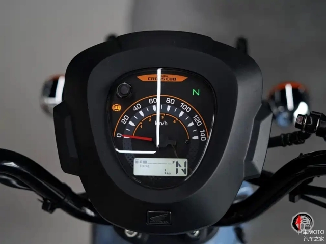Hình ảnh thực tế và chi tiết honda cross cub 110 2026 - mẫu xe số ngốn 146 lít xăng 100km - 3