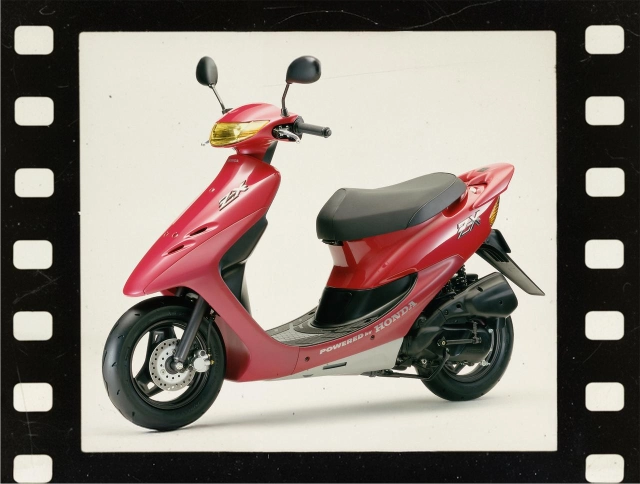 Hồi ức 2 bánh - honda dio 1994 và thời hoàng kim của xe ga 2 thì tại châu á - 1