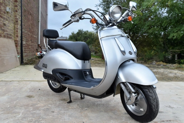 Hồi ức 2 bánh honda joker 1996 khi xe tay ga cũng có thể mang linh hồn cruiser mỹ - 7