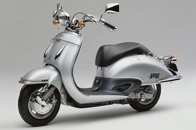 Hồi ức 2 bánh honda joker 1996 khi xe tay ga cũng có thể mang linh hồn cruiser mỹ - 8