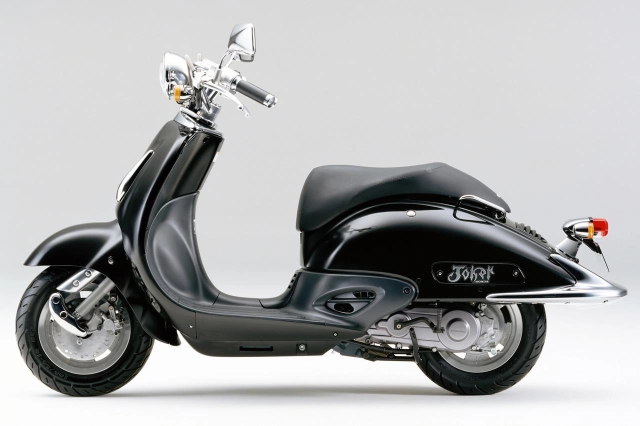 Hồi ức 2 bánh honda joker 1996 khi xe tay ga cũng có thể mang linh hồn cruiser mỹ - 9