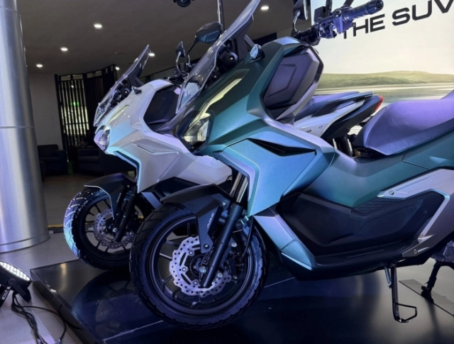 Honda adv160 2026 vừa cập bến philippines thêm roadsync giá vẫn mềm bất ngờ - 1