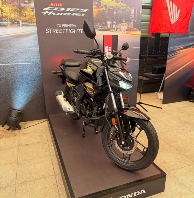 Honda cb125 hornet 2026 vừa ra mắt với mức giá quy đổi chỉ 53 triệu đồng - 3