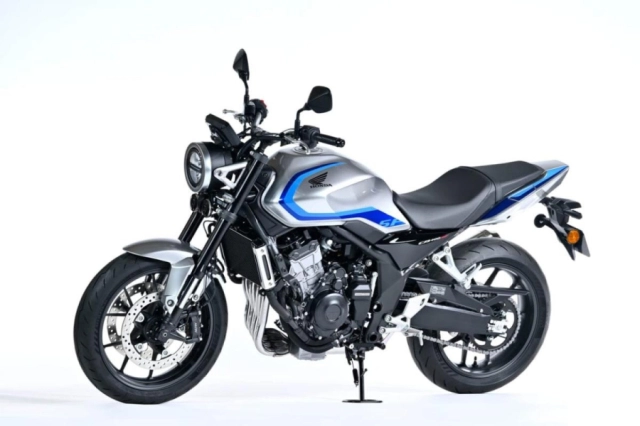 Honda cb400 super four e-clutch - huyền thoại 400cc trở lại lần này còn thông minh hơn - 3