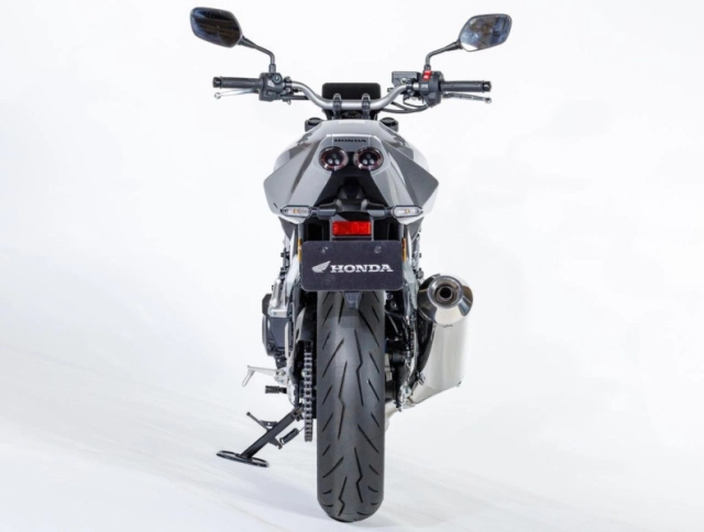 Honda cb400 super four e-clutch - huyền thoại 400cc trở lại lần này còn thông minh hơn - 6