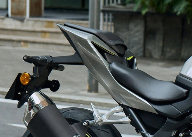 Honda cbr500r four 2026 lộ diện chi tiết sport 4 xy-lanh tầm trung mà anh em mê xe đang chờ đợi - 12