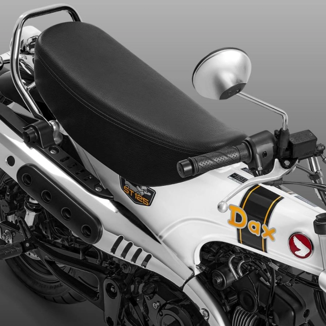 Honda dax 125 2026 ra mắt 2 màu mới og white và og black giá quy đổi khoảng 61 triệu đồng - 4