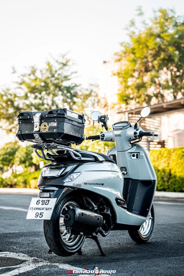 Honda giorno độ touring tinh tế - khi xe tay ga nhỏ cũng có chất chơi riêng - 19