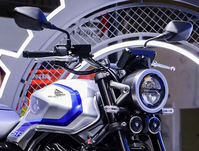 Honda nhá hàng mô tô tầm trung mới tại triển lãm xe máy 2026 có phải cb400 super four thế hệ mới - 2