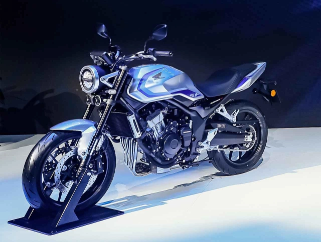Honda nhá hàng mô tô tầm trung mới tại triển lãm xe máy 2026 có phải cb400 super four thế hệ mới - 3