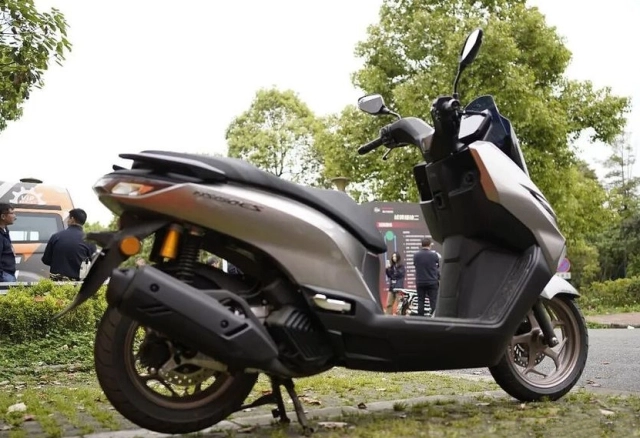 Honda ns150es 2026 chính thức lộ diện cấu hình như xe ga cao cấp giá lại cực mềm - 10