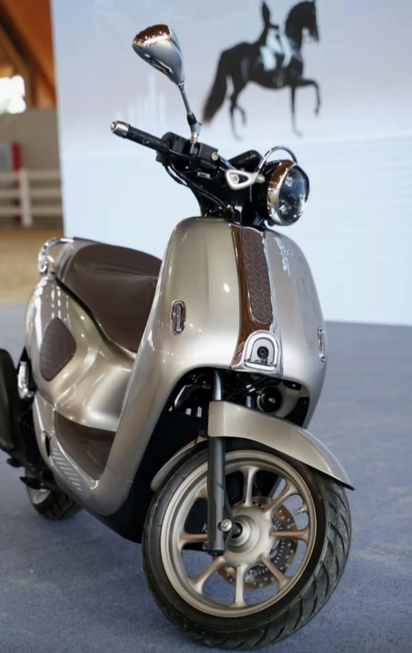 Honda ra mắt xe ga cổ điển 150cc mới có radar màn tft abs 2 kênh mà giá chỉ 50 triệu đồng - 13