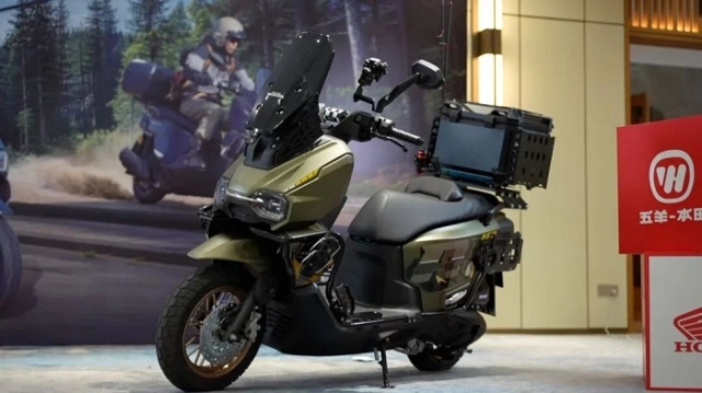 Honda ra mắt xe ga thích đi xa hooride125 có abs tcs màn hình tft cốp 35 lít nhưng giá cực mềm - 13