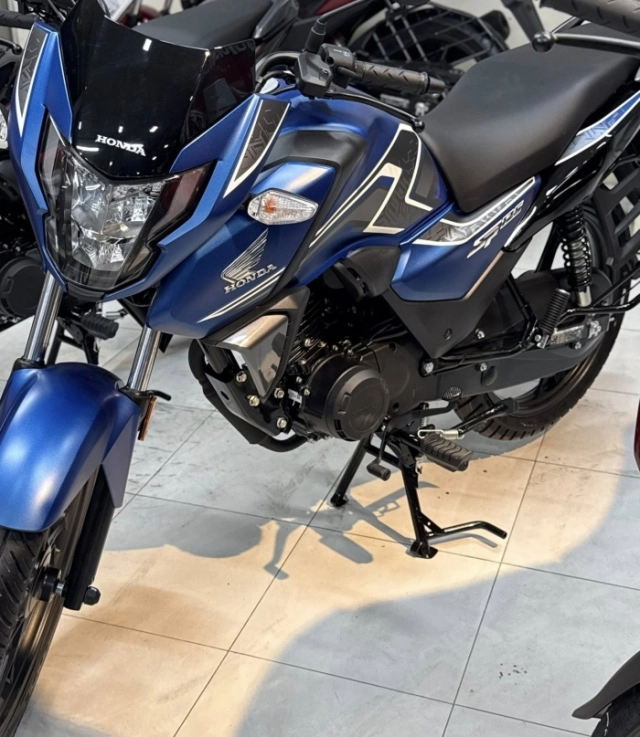 Honda sp125 2026 ra mắt xe côn tay 125cc giá chỉ 36 triệu đồng nhưng sở hữu loạt công nghệ xịn sò - 2