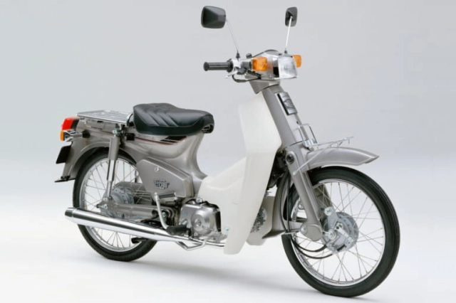 Honda super cub c125 2026 ra mắt tại trời âu với màu bạc hoài niệm ngày về việt nam đã rất gần - 3