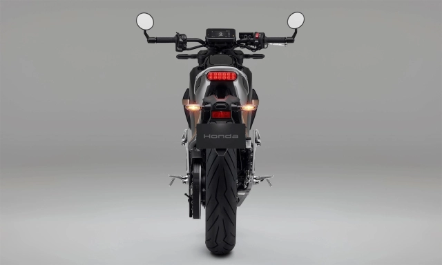 Honda việt nam đăng ký mẫu xe mô tô điện mới - mạnh ngang ngửa xe xăng 600cc đầy pin chạy 150 km - 14