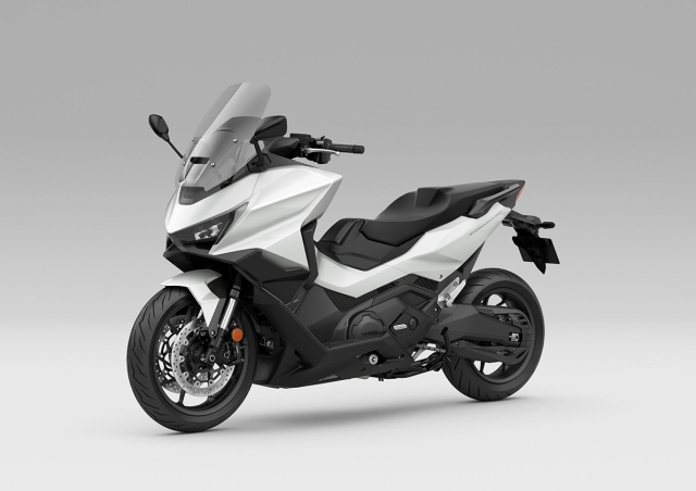 Honda x-adv - 5