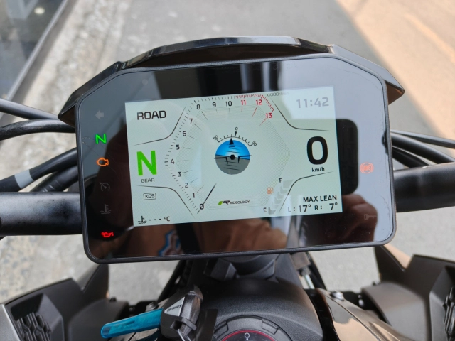Huyền thoại trở lại - kawasaki z1100 se hoàn toàn mới ra mắt ở việt nam với giá 409 triệu đồng - 16