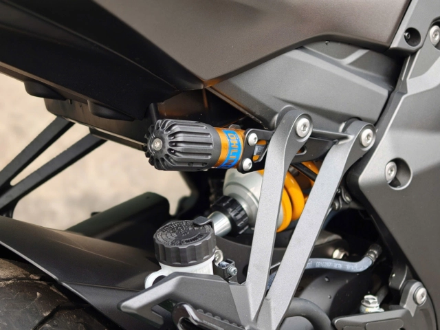 Huyền thoại trở lại - kawasaki z1100 se hoàn toàn mới ra mắt ở việt nam với giá 409 triệu đồng - 20