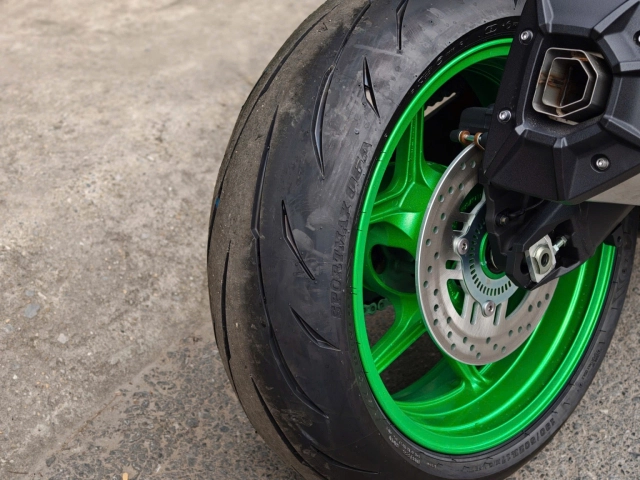 Huyền thoại trở lại - kawasaki z1100 se hoàn toàn mới ra mắt ở việt nam với giá 409 triệu đồng - 21