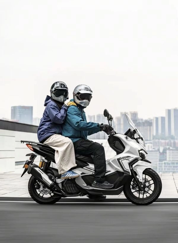 Khám phá zonsen 150 adv falcon vừa ra mắt với cấu hình dễ dàng gạt giò honda adv160 - 3