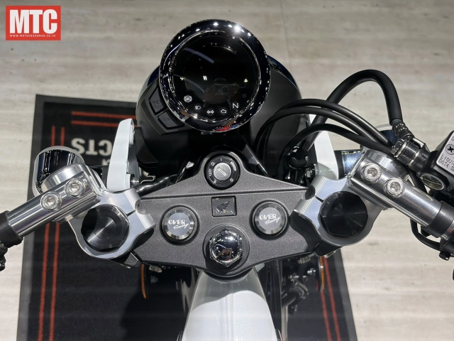 Không cần độ nữa honda dax 125 over racing bản full đồ chơi chính hãng vừa xuất hiện - 13