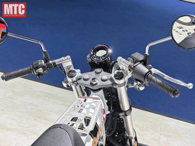 Không cần độ nữa honda dax 125 over racing bản full đồ chơi chính hãng vừa xuất hiện - 14