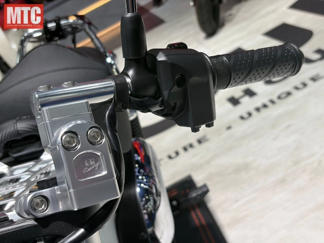 Không cần độ nữa honda dax 125 over racing bản full đồ chơi chính hãng vừa xuất hiện - 15