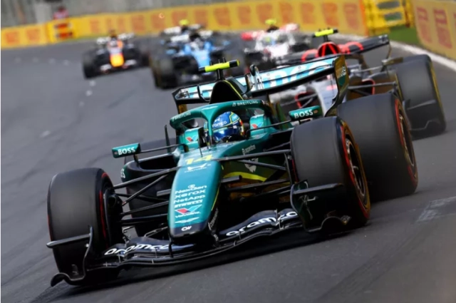 Khủng hoảng động cơ f1 của honda liệu motogp có bị vạ lây - 2
