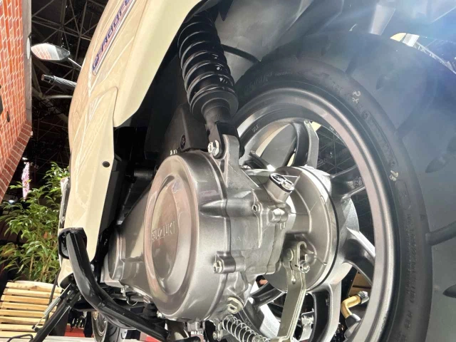 Nay mới có dịp săm soi toàn bộ chi tiết của chiếc xe điện e-address của suzuki - 20